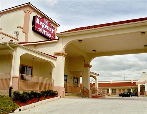 Regency Suites Iah Beltway 8 Houston Exterior foto